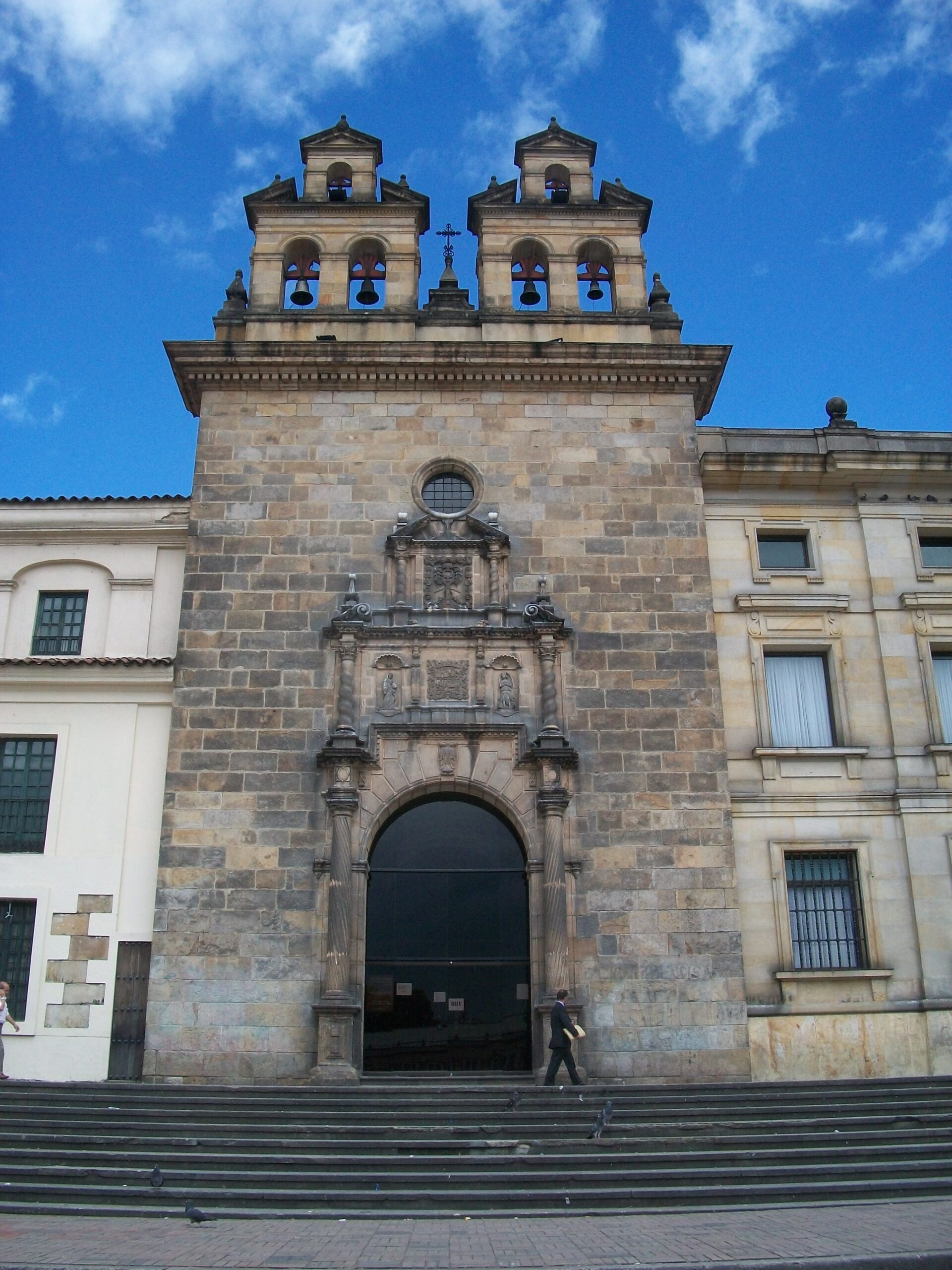 Catedral colonial en Bogotá